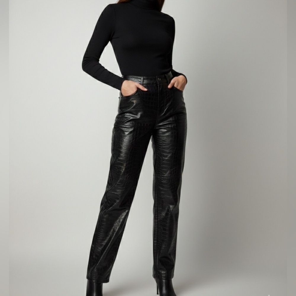 A.New.Day Black Faux Leather Stretch Women's High Rise pants  4-New with tag